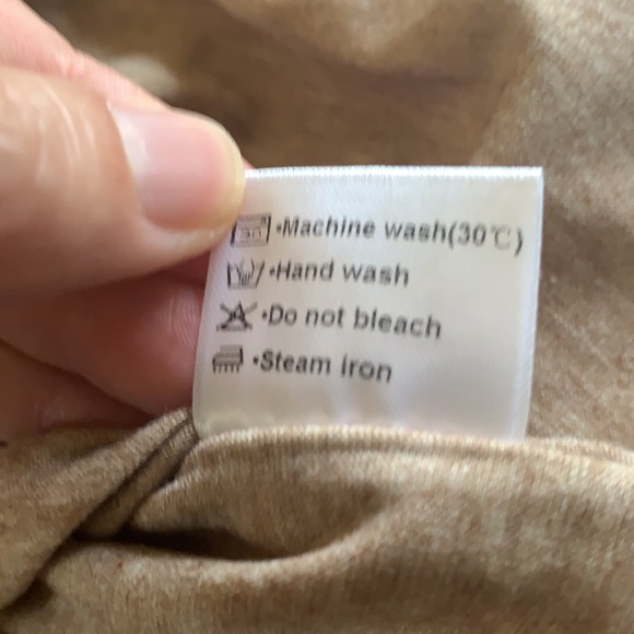 Cute Merokeety cap sleeved pocket tee - Picture 7 of 7